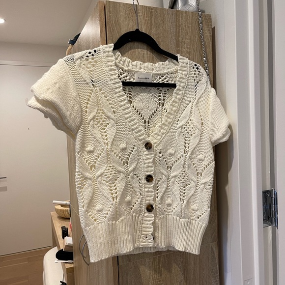 Line & dot sweater - Picture 2 of 4